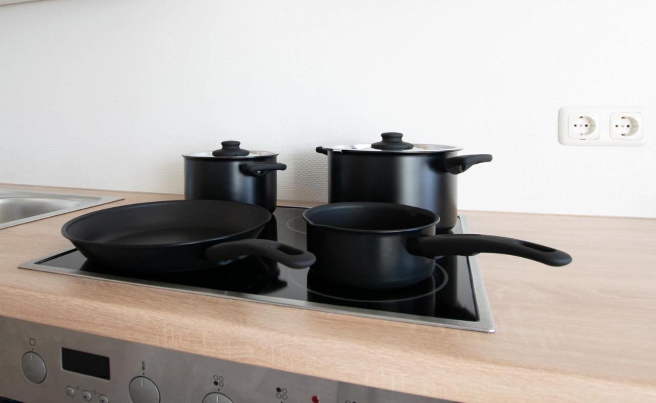 Tolstov - 300m2 Loft With 7 - 15 Min Messe Dus & Old Town Dus *