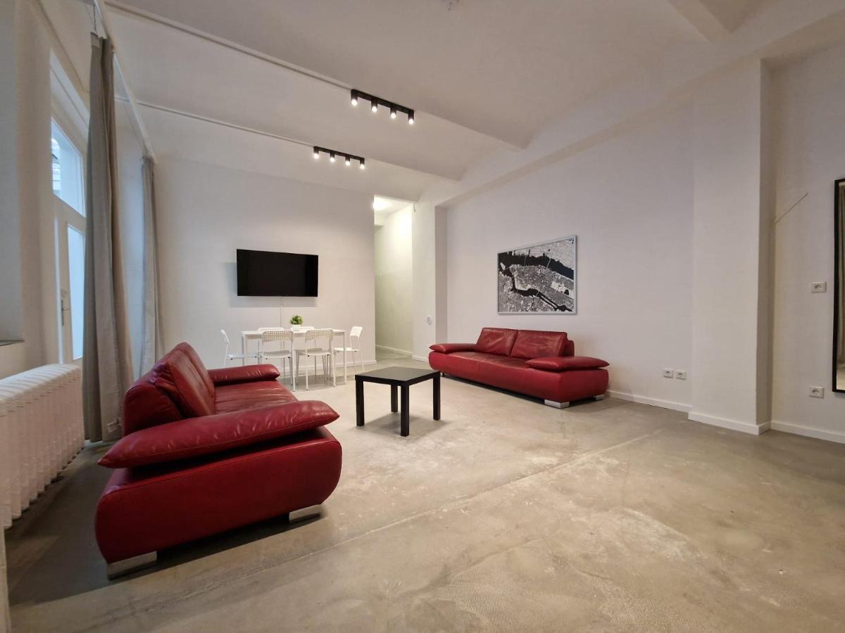 Apartment Raj Living - 300m2 Loft With 7 - 15 Min Messe Dus & Old Town Dus Düsseldorf